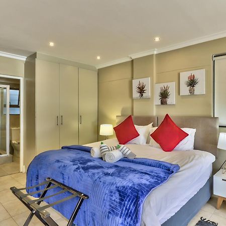 Firmont On Main Leilighet Cape Town Eksteriør bilde
